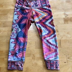 Aztec patterned Capri yoga pants/leggings